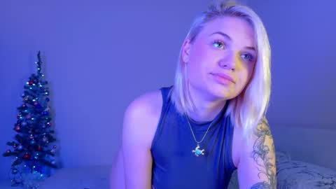 Snapshot of ivory_soule chatting on December 18, 6:03 pm ivory_soule online show from December 18, 6:03 pm