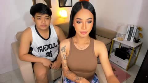 Snapshot of ivorycollins chatting on January 2, 9:43 am kirstenelsie online show from January 2, 9:43 am