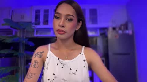 Snapshot of ivorycollins chatting on November 3, 3:19 am kirstenelsie online show from November 3, 3:19 am