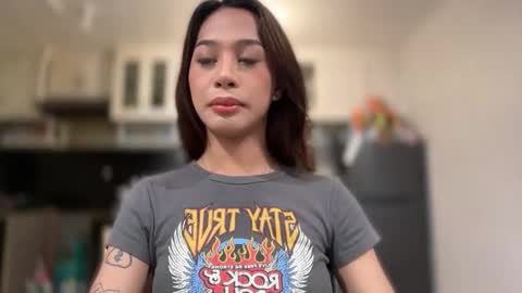 Snapshot of ivorycollins chatting on November 21, 1:04 am kirstenelsie online show from November 21, 1:04 am