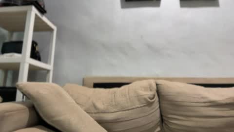 kirstenelsie online show from April 9, 4:01 am