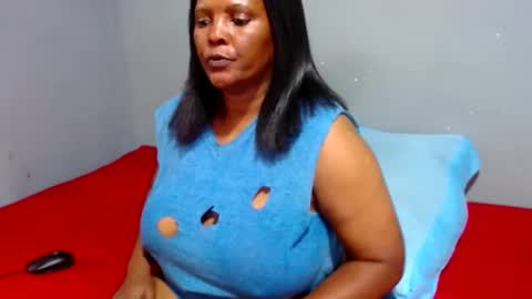 IVORYTITS48 online show from January 28, 8:36 am