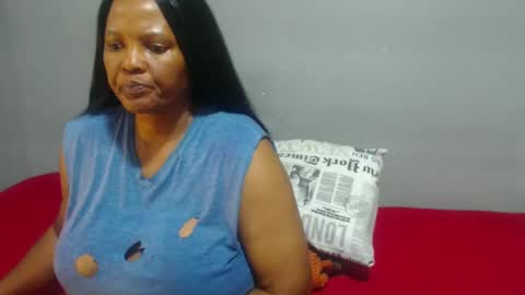 IVORYTITS48 online show from March 9, 3:54 am