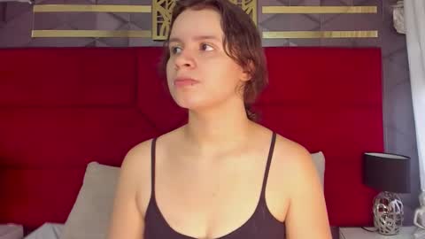 Ivy and Molly online show from September 14, 8:30 pm