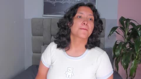 Ivy and Molly online show from September 17, 8:54 pm