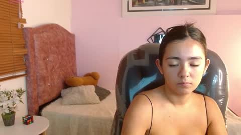 Snapshot of ivy_gail chatting on February 20, 7:12 am  IVY online show from February 20, 7:12 am