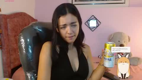 Snapshot of ivy_gail chatting on March 1, 4:04 am  IVY online show from March 1, 4:04 am