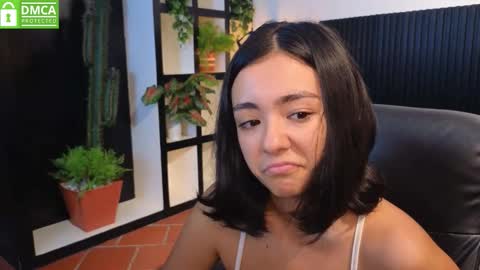 Snapshot of ivy_gail chatting on October 29, 6:04 am  IVY online show from October 29, 6:04 am