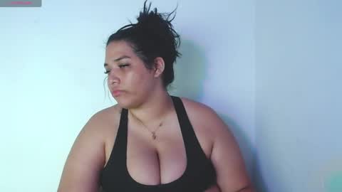Snapshot of ivy_moon6 chatting on May 19, 7:37 am ivy_moon6 online show from May 19, 7:37 am