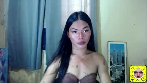Snapshot of ivy_moorexoxo chatting on July 2, 4:51 am Ivy online show from July 2, 4:51 am