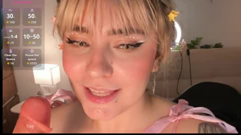Snapshot of ivy_ragnar chatting on May 7, 1:11 am Pamela online show from May 7, 1:11 am