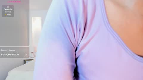 Snapshot of ivy_rein chatting on October 3, 8:17 pm NEW MODEL Ivy online show from October 3, 8:17 pm
