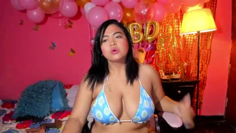 vivian online show from April 19, 1:21 pm