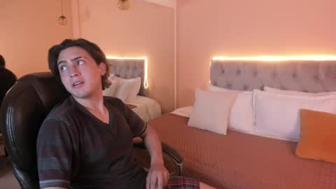 ivyblaze_dantekush online show from April 3, 2:09 am