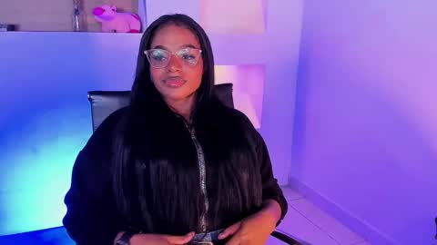 Snapshot of ivybliss8 chatting on January 28, 11:49 am i v y  b l i s s online show from January 28, 11:49 am