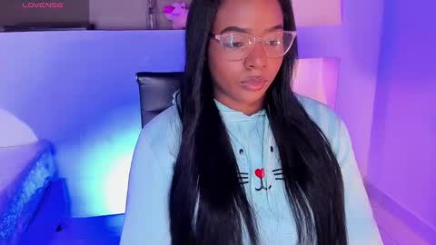 Snapshot of ivybliss8 chatting on January 30, 12:06 pm i v y  b l i s s online show from January 30, 12:06 pm