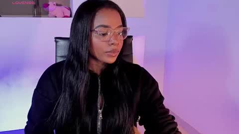 Snapshot of ivybliss8 chatting on February 3, 12:03 pm i v y  b l i s s online show from February 3, 12:03 pm