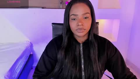 Snapshot of ivybliss8 chatting on February 4, 12:11 pm i v y  b l i s s online show from February 4, 12:11 pm