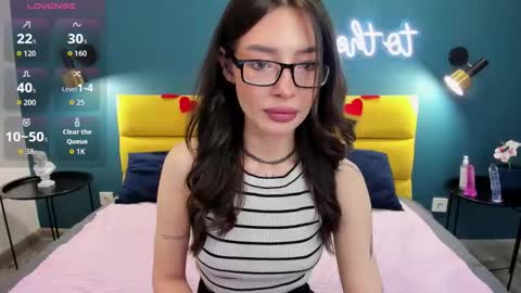 Ivy online show from February 8, 1:31 am