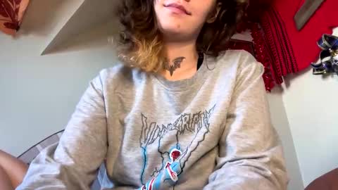 IVY DEVILL online show from June 3, 2:55 pm