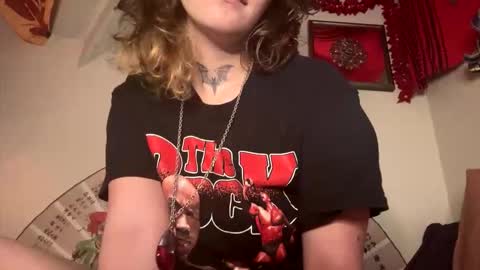 IVY DEVILL online show from June 9, 2:34 am