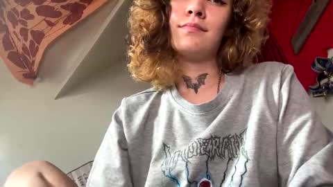 IVY DEVILL online show from June 10, 8:52 pm