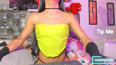 ivymilleer online show from April 17, 1:25 pm