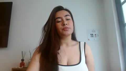 Ivy online show from June 8, 3:12 pm