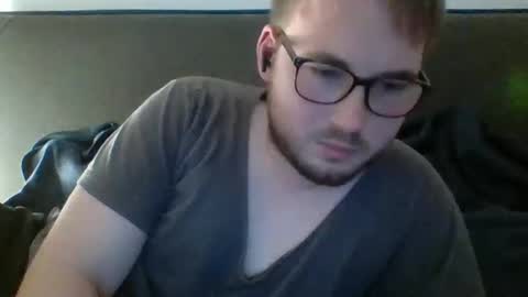 iwantfucknow online show from December 12, 5:48 pm