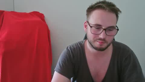 iwantfucknow online show from May 24, 12:10 pm