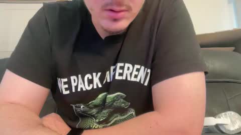 iwantyounow42069 online show from April 20, 10:33 pm