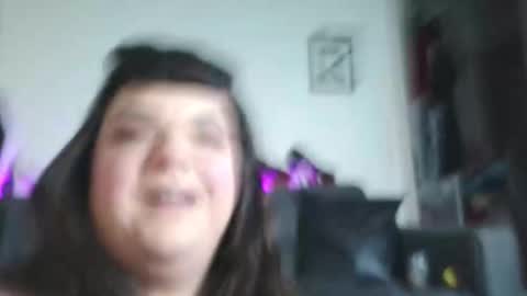 Gwen LaCourt online show from November 10, 12:15 pm