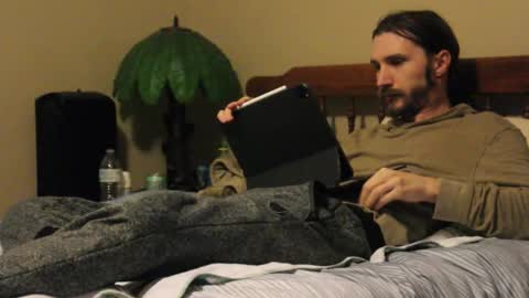 Snapshot of iwhitesmurf chatting on November 10, 6:45 am iwhitesmurf online show from November 10, 6:45 am