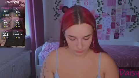 Snapshot of iwi_wi_wi chatting on September 14, 2:05 pm Daisy online show from September 14, 2:05 pm