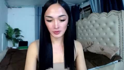 iwillcum4u_ online show from January 13, 7:41 pm