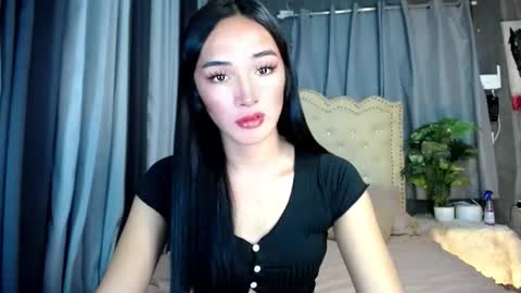 iwillcum4u_ online show from March 11, 10:21 am