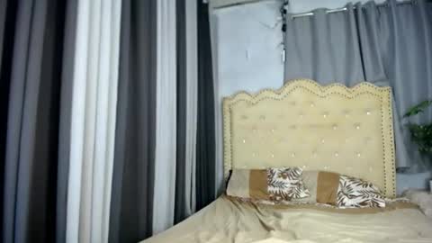 Snapshot of iwillcum4u_ chatting on June 2, 2:30 pm iwillcum4u_ online show from June 2, 2:30 pm
