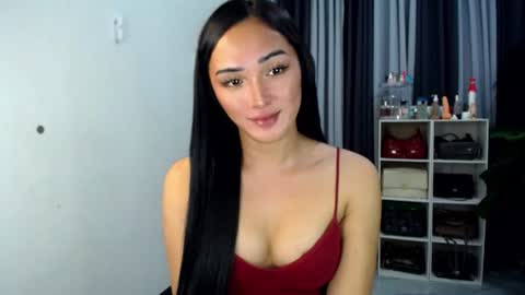 iwillcum4u_ online show from July 25, 3:31 pm