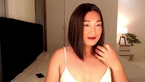 Snapshot of iya_hermosa chatting on December 20, 10:33 am iya_hermosa online show from December 20, 10:33 am