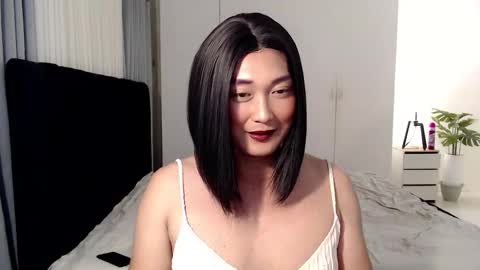 Snapshot of iya_hermosa chatting on December 22, 1:08 pm iya_hermosa online show from December 22, 1:08 pm