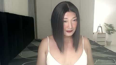 Snapshot of iya_hermosa chatting on January 10, 12:51 pm iya_hermosa online show from January 10, 12:51 pm