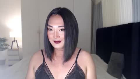 Snapshot of iya_hermosa chatting on February 2, 12:59 pm iya_hermosa online show from February 2, 12:59 pm