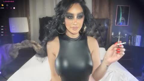 Areeya online show from March 17, 1:21 am