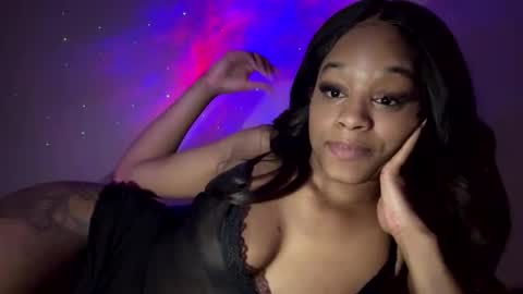 Snapshot of iysisfv chatting on February 13, 4:00 am iysisfv online show from February 13, 4:00 am