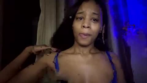 Snapshot of iysisfv chatting on March 11, 2:54 am iysisfv online show from March 11, 2:54 am