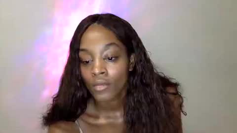 Snapshot of iysisfv chatting on October 14, 1:28 am iysisfv online show from October 14, 1:28 am