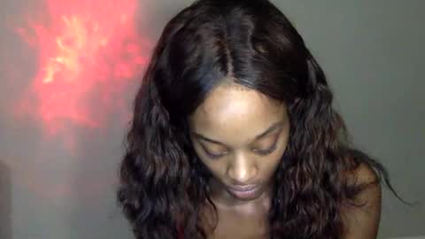 Snapshot of iysisfv chatting on November 18, 2:17 am iysisfv online show from November 18, 2:17 am