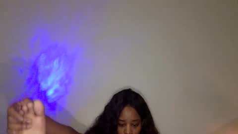 Snapshot of iysisfv chatting on November 22, 2:32 am iysisfv online show from November 22, 2:32 am