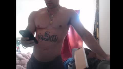 Snapshot of izak144 chatting on December 2, 7:09 pm izak144 online show from December 2, 7:09 pm