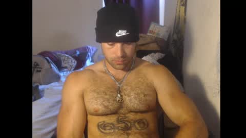 izak144 online show from July 16, 1:44 am